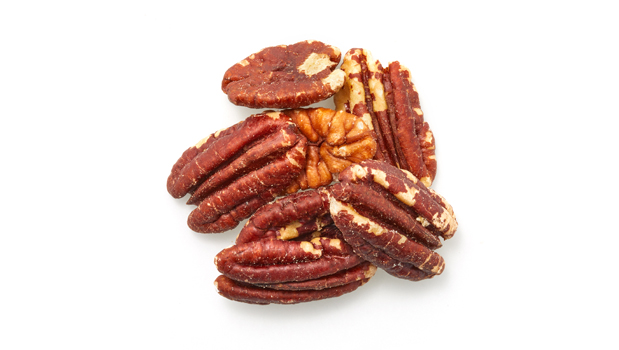 Pecans.
May contain: Peanuts, Other tree nuts
This product may contain small shell pieces