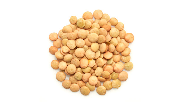 Organic green lentils.

It is a raw agriculture product. Although it has been mechanically cleaned before packaging, some foreign material may be present. Sort and wash before using.