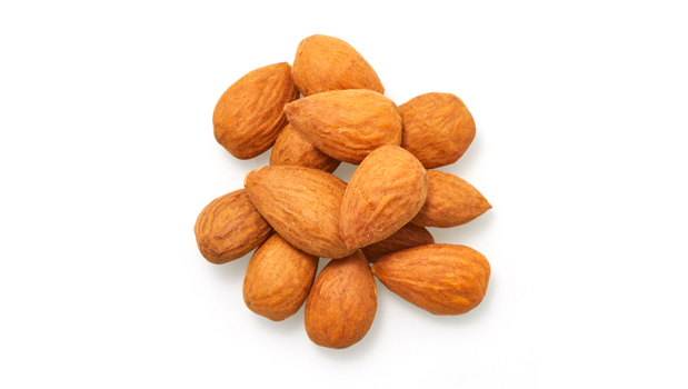 Roasted almonds.May contain: Peanuts, Other tree nutsThis product may occasionally contain shell pieces