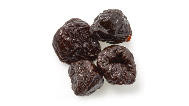 Prunes, potassium sorbate, Sunflower oilMAY CONTAIN OCCASIONALLY PITS OR PIT FRAGMENTS.