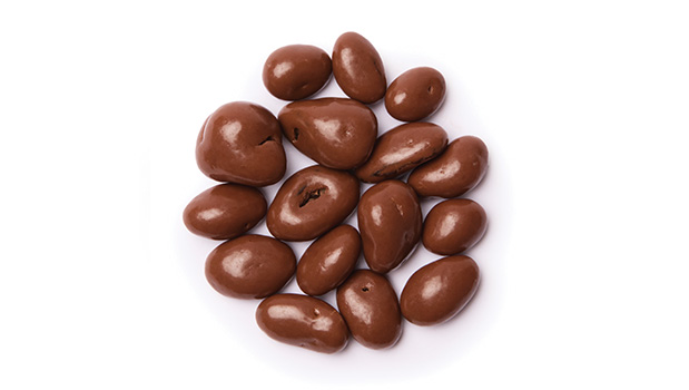 Raisins (raisins, vegetable oil), Maltitol, Cocoa butter, Whole milk powder (milk), Chocolate liquor, Powdered whey protein concentrate (milk), Soy lecithin (soy), Gum arabic, Tapioca dextrin, Confectioner's glaze, Natural flavour.