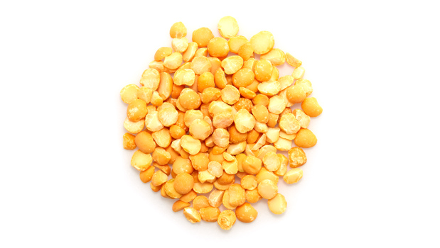 Organic yellow peas.It is a raw agriculture product. Although it has been mechanically cleaned before packaging, some foreign material may be present. Sort and wash before using.
